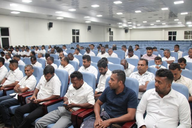 ජාතික වෘත්තීය සුදුසුකම් 03 වැනි මට්ටම  - NVQ 03 සමත් විදුලි කාර්මික ශිල්පීන් සඳහා සහතිකපත් ප්‍රදානය