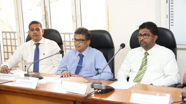 රුවන්පුර දුම්රිය මාර්ගය හා සම්බන්ධ සියලු පාර්ශව දැනුවත් කිරීමේ විශේෂ සාකච්ඡාවක්