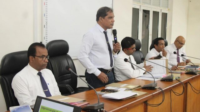 රත්නපුර දිස්ත්‍රික් ඉඩම් පරිහරණ කමිටුව රැස්වෙයි