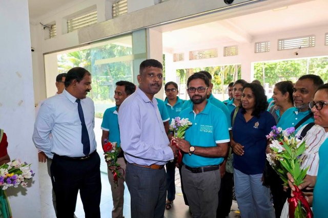 රත්නපුර සහ යාපනය දිස්ත්‍රික්ක අතර සංස්කෘතික හා භාෂා හුවමාරු වැඩසටහනක්!