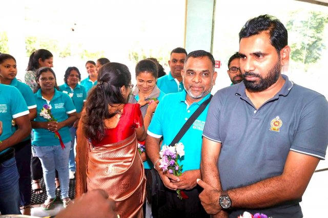 රත්නපුර සහ යාපනය දිස්ත්‍රික්ක අතර සංස්කෘතික හා භාෂා හුවමාරු වැඩසටහනක්!